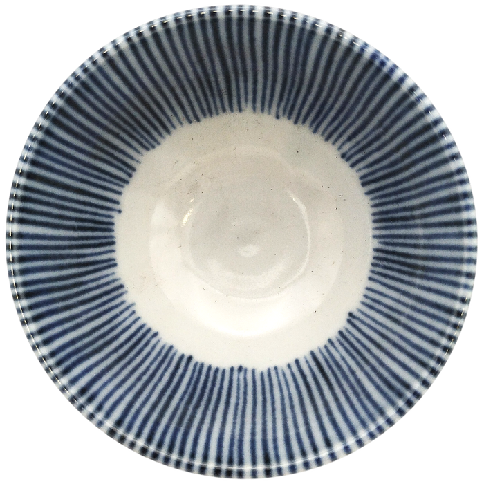 Porcelain teacup with striped pattern 9 x 5.8 cm